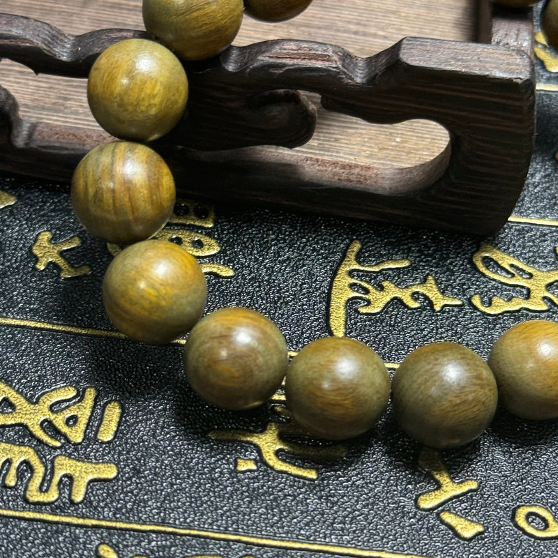 Natural Green Sandalwood